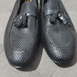 Men's Black Woven Tassel Loafers - Sleek Slip-On Style